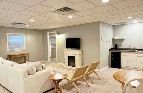 Augusta House | Charming Hideaway - within 5 minutes of Augusta National, best location!