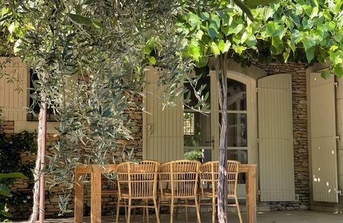 Cabrieres-d'Avignon Villa | Charming house with swimming pool in an authentic village 10 mn from Gordes