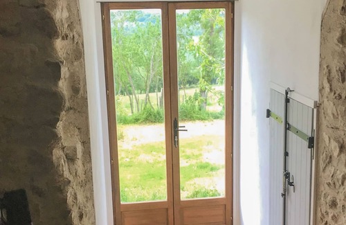 Genouillac House | Charming holiday home overlooking the valley