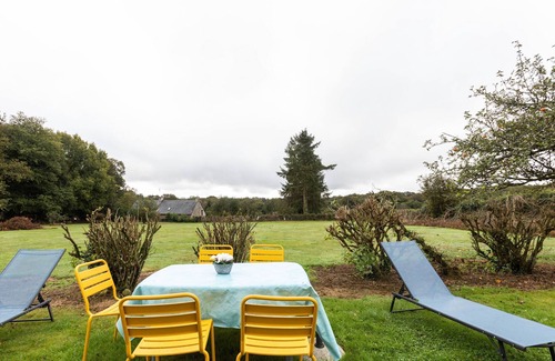 Priziac House | Charming Holiday Home in Priziac with Garden