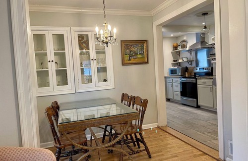 Topeka House | Charming Home ~ Expo-Centre ~ Near City Center ~ Fenced Yard