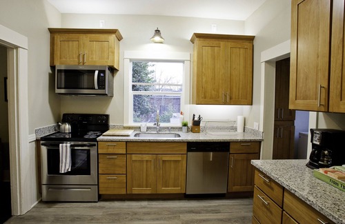 King House | Charming Home in Alberta Arts District - Walkable and Close to Downtown