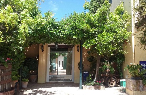 Cordoba House | CHARMING HOUSE AND POOL ONLY 7KM CORDOBA
