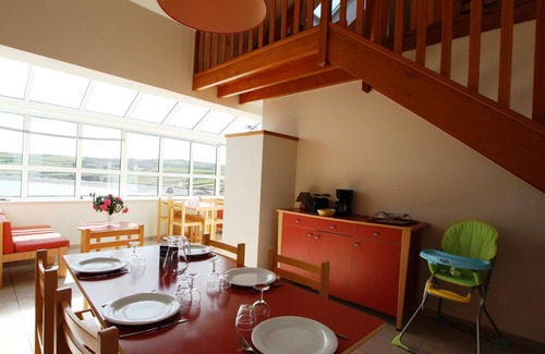 Digulleville Apartment | Charming house at the semaphore with sea view