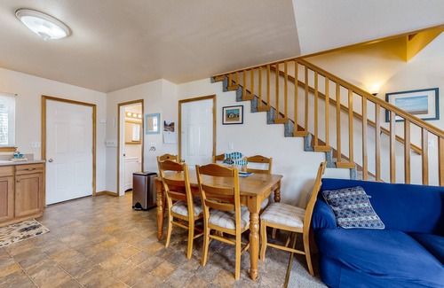 Tierra Del Mar House | Charming house with tranquil setting near the beach