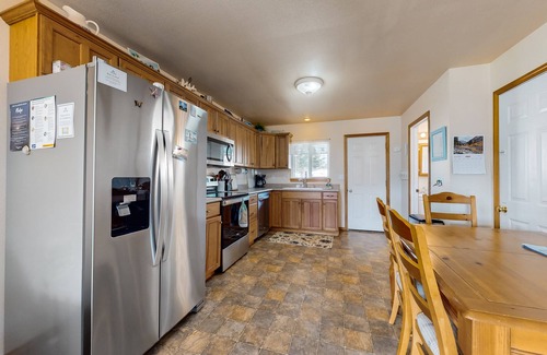 Tierra Del Mar House | Charming house with tranquil setting near the beach