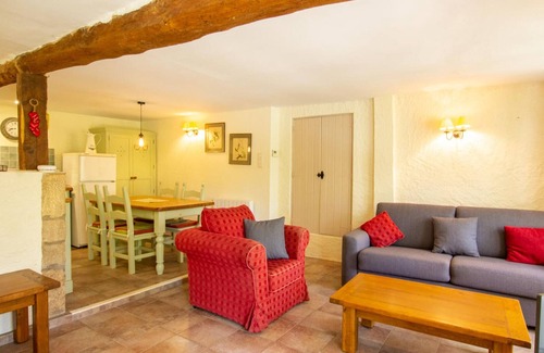 Saint-Pompont Cottage | Charming house with enclosed garden and Wifi in the heart of Perigord Noir