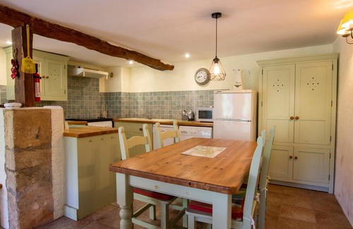 Saint-Pompont Cottage | Charming house with enclosed garden and Wifi in the heart of Perigord Noir