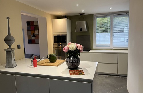 Le Pradet House | Charming house with private pool in a quiet location 6 minutes' walk from the beach.