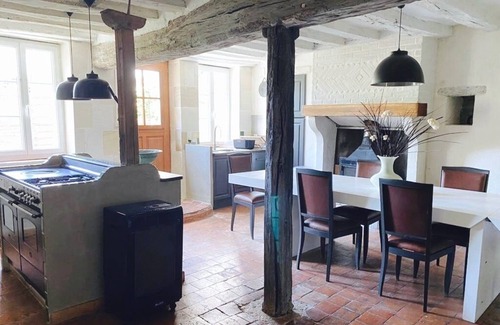 Cosne-Cours-sur-Loire Cottage | CHARMING LONGERE in BURGUNDY 3* - Absolute Calm, Paris 1h30 - Sancerre 11km.