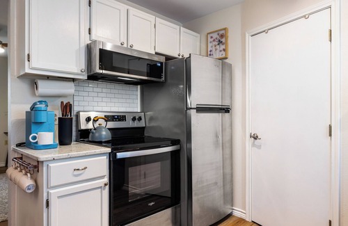 Quitman House | Charming Lake Fork waterfront 3-bedroom house with boat dock