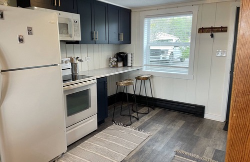 Houghton Lake Heights House | ⭐️ Charming Lakefront Home! ⭐️