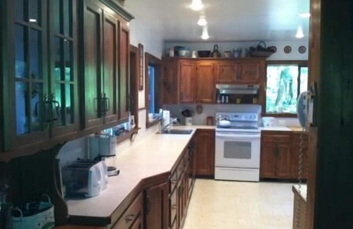 Caroga Lake House | Charming Lakefront Family Home On Coveted, Quiet Green Lake