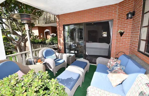 South Redondo Condo | Charming large 3-bedroom condo in lovely Redondo Beach