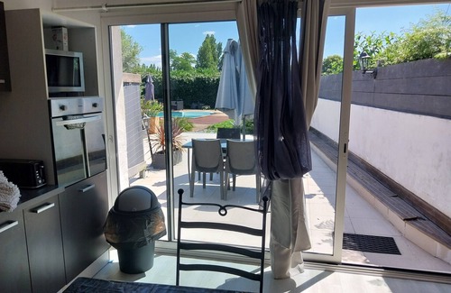 Oeyreluy Apartment | CHARMING LITTLE CORNER