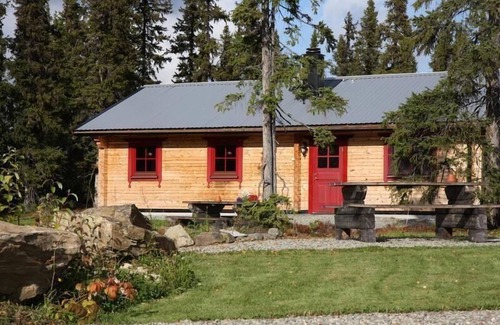 Galabodarna House | Charming log house, sauna and fireplace