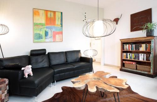 Rotenbuhl Apartment | Charming LOUISE