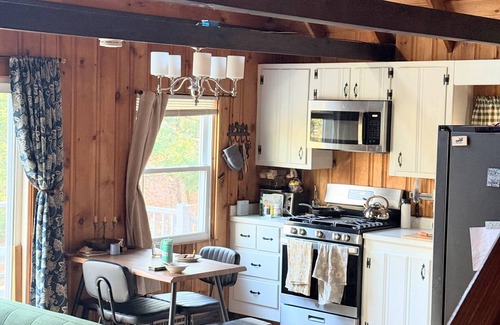 Bridgton Cabin | Charming Maine cabin in Bridgton Highland Lake