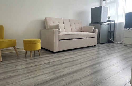 Manchester Apartment | Charming Manchester apartment (Heaton park)