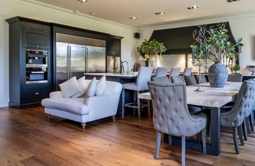 Torquay House | Charming manor house St. Anna in Torquay