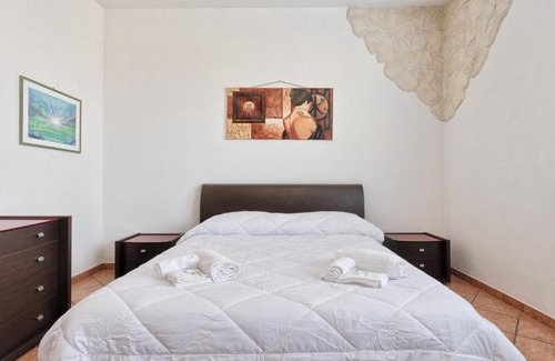 San Paolo Apartment | Charming MonteCucco Apartment