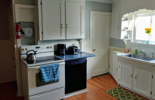 Rockland House | Charming New Englander with Coastal Character Steps from Everything