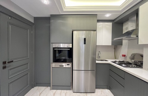 Zeytinburnu Apartment | Charming New Living Space next to Istanbul Fisekhane & Marmaray