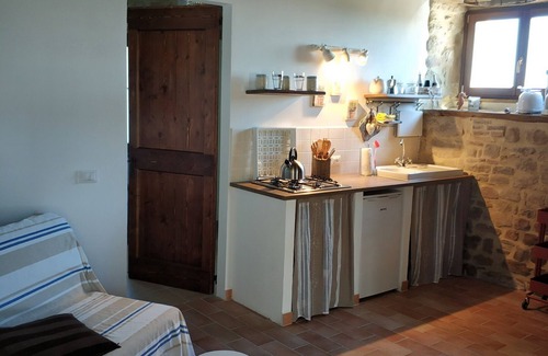 Pergola Apartment | Charming, newly renovated country house in the Marche