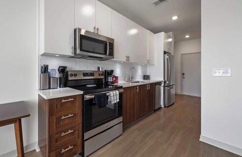 Downtown Louisville Apartment | Charming Nulu SDO CozySuites 01