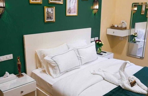 Abdin Hotel | Charming Oasis in the Heart of Cairo – Authentic Hospitality Awaits!