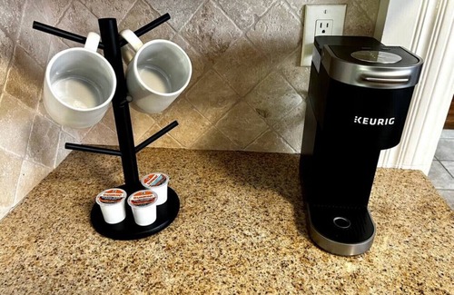 Ottawa House | Charming Old Orchard home with fenced yard