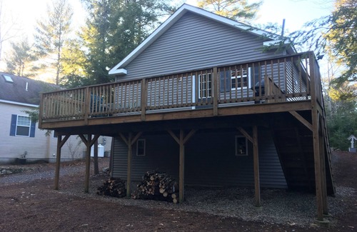 South Casco House | Charming Point Sebago Resort Home - Booking for 2025 & 2026!