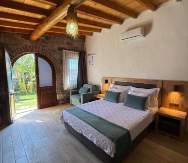 Ayvalik Apartment | Charming Poolside Stone Studios