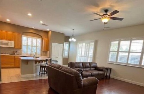 Elk Grove House | Charming quiet residential home