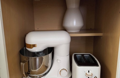 Paducah House | Charming remodeled 3-bed house w/AC, WiFi, Yoga setup in brilliant Paducah