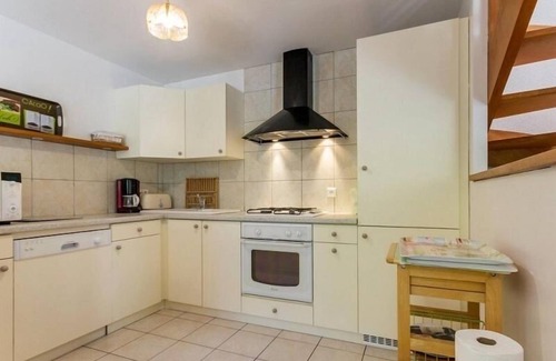 Plesse Cottage | Charming Renovated Farmhouse with Garden, Near Nantes and Canal, Family-Friendly Amenities