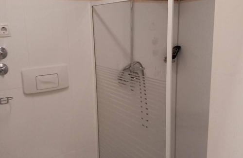 Bad Salzuflen House | Charming Room with Balcony in Bad Salzuflen