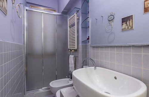 Oltrarno Apartment | Charming Santo Spirito