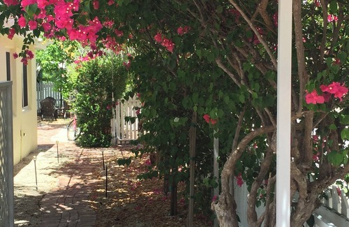 Key Largo Cottage | Charming Seaside Getaway with All the Comforts of Home