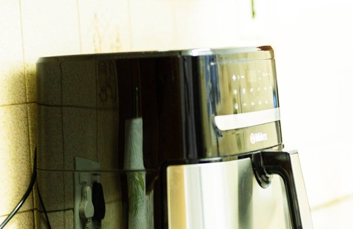 The Reeds House | Charming Spacious 3-bedroom house in Centurion with WiFi and Big Pool