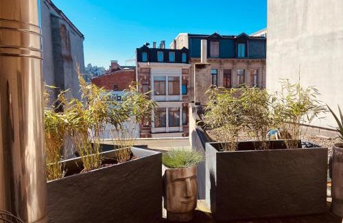 Schipperskwartier Apartment | Charming & Spacious Duplex viewing the lovely MAS