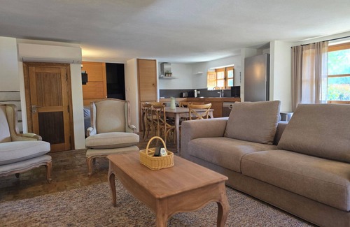 Sotta House | Charming Stone House with Pool – 7 Minutes from Porto-Vecchio