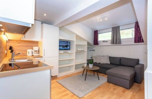 Eben im Pongau Apartment | Charming Studio Apartment - Ideal for Two