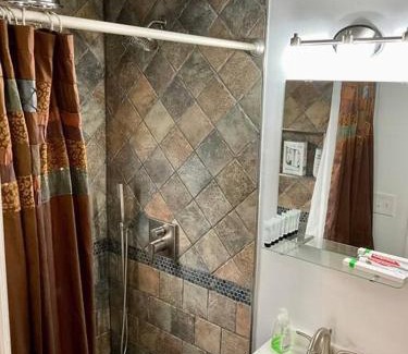 Springfield Apartment | Charming Studio in the Heart of Springfield