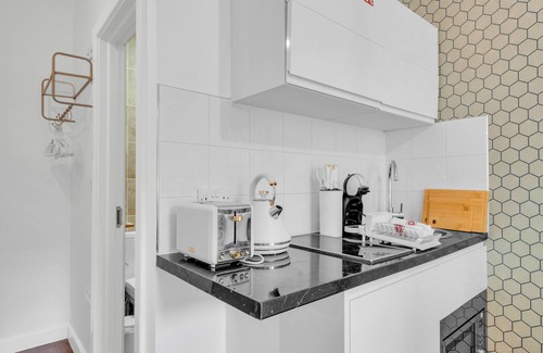 Cripplegate Apartment | Charming Studio in Upscale Neighbourhood