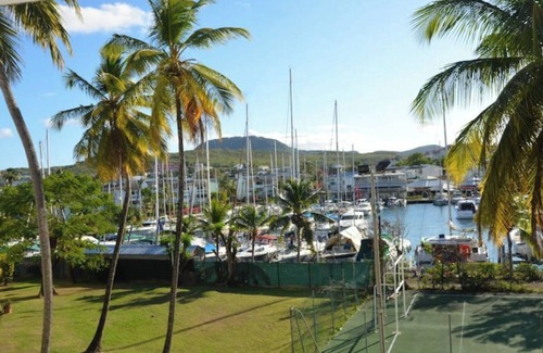 Tartane Apartment | CHARMING STUDIO IN LES TROIS ÎLETS - SWIMMING POOLS - SPA