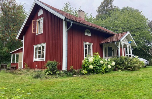 Tived House | Charming Swedish cottage in dreamlike nature with lots of peace and quiet