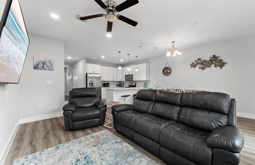 Panama City Beach House | Charming Townhouse Just Steps from the Beach