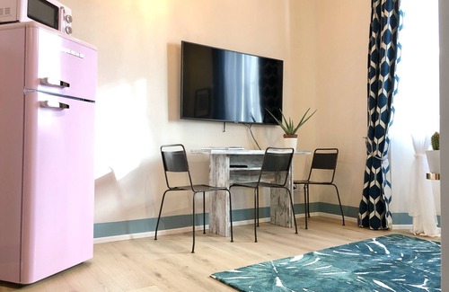 Santo Spirito Apartment | Charming Two Bedroom Apartment in the Heart of San Frediano: Exposed Beams and Chic Atmosphere
