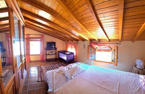 Carratraca House | Charming Villa in Carratraca, Malaga - 4 Bedrooms, Sleeps up to 8 Guest BY NAMASTE ELITE